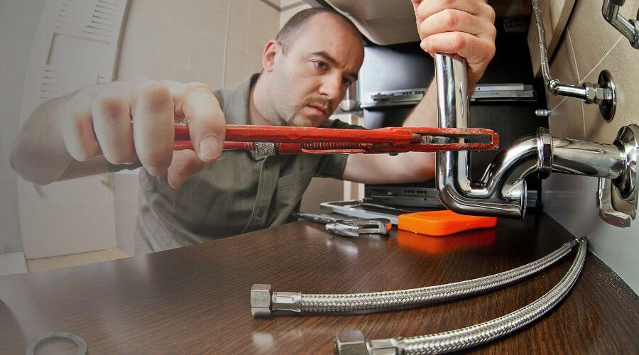Expert burst pipe repair services in Odell, TX